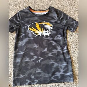 MIZZOU boys Top  Black  Pullover  5-6  University of Missouri Tigers   EUC